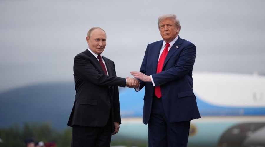 FT: США отменили встречу Путина и Трампа из-за меморандума России