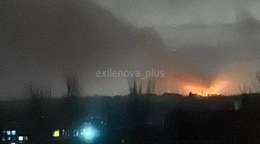 Сообщается о повреждении подстанции и масштабном отключении электричества в Донецке